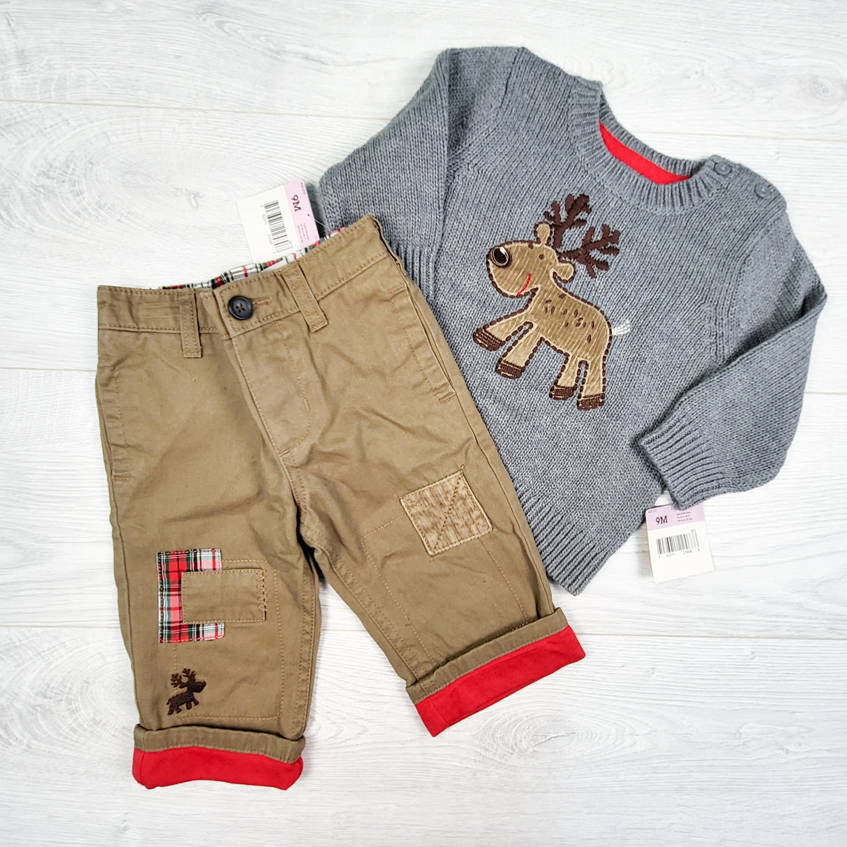 NEW - Oshkosh 2pc sweater set with reindeer. Size 9 months