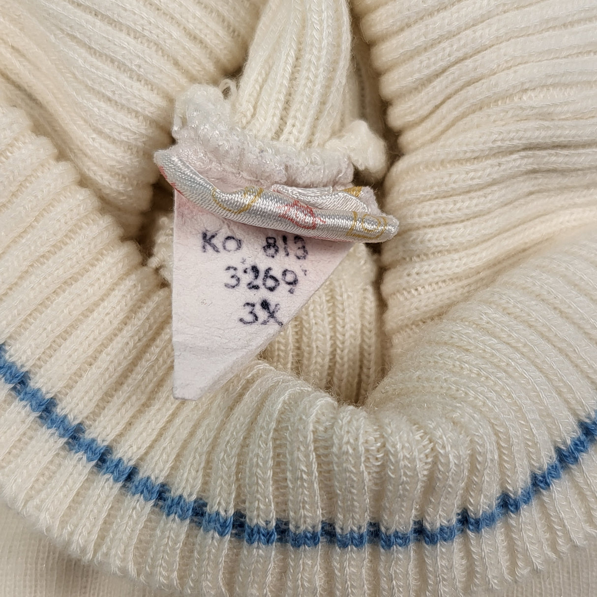 Vintage Tiny Tots Knitting Mills cream turtleneck sweater (60s/70s). Size 3X