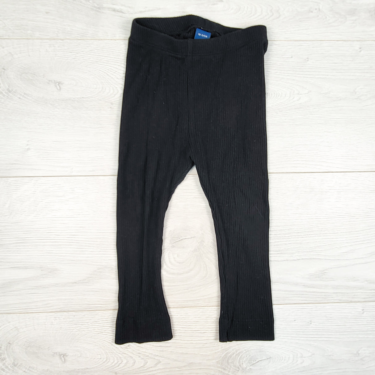 Old Navy black ribbed leggings. Size 18-24 months
