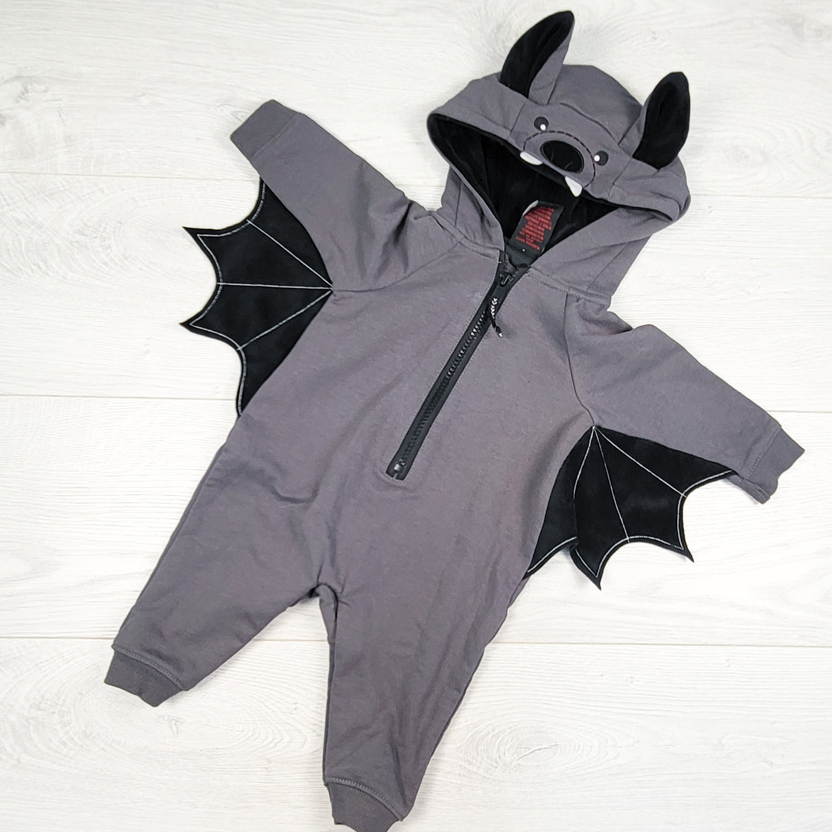 Jarvis Archer bat costume. Size 3-6 months