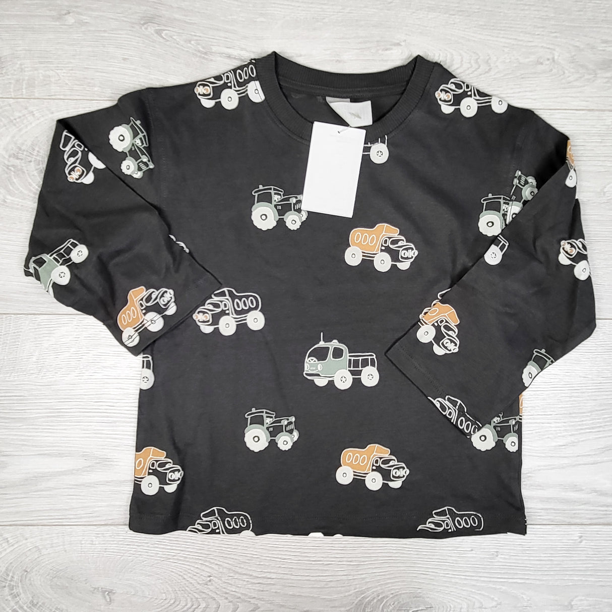 NEW - H and M grey long sleeve top with construction theme. Size 3/4T