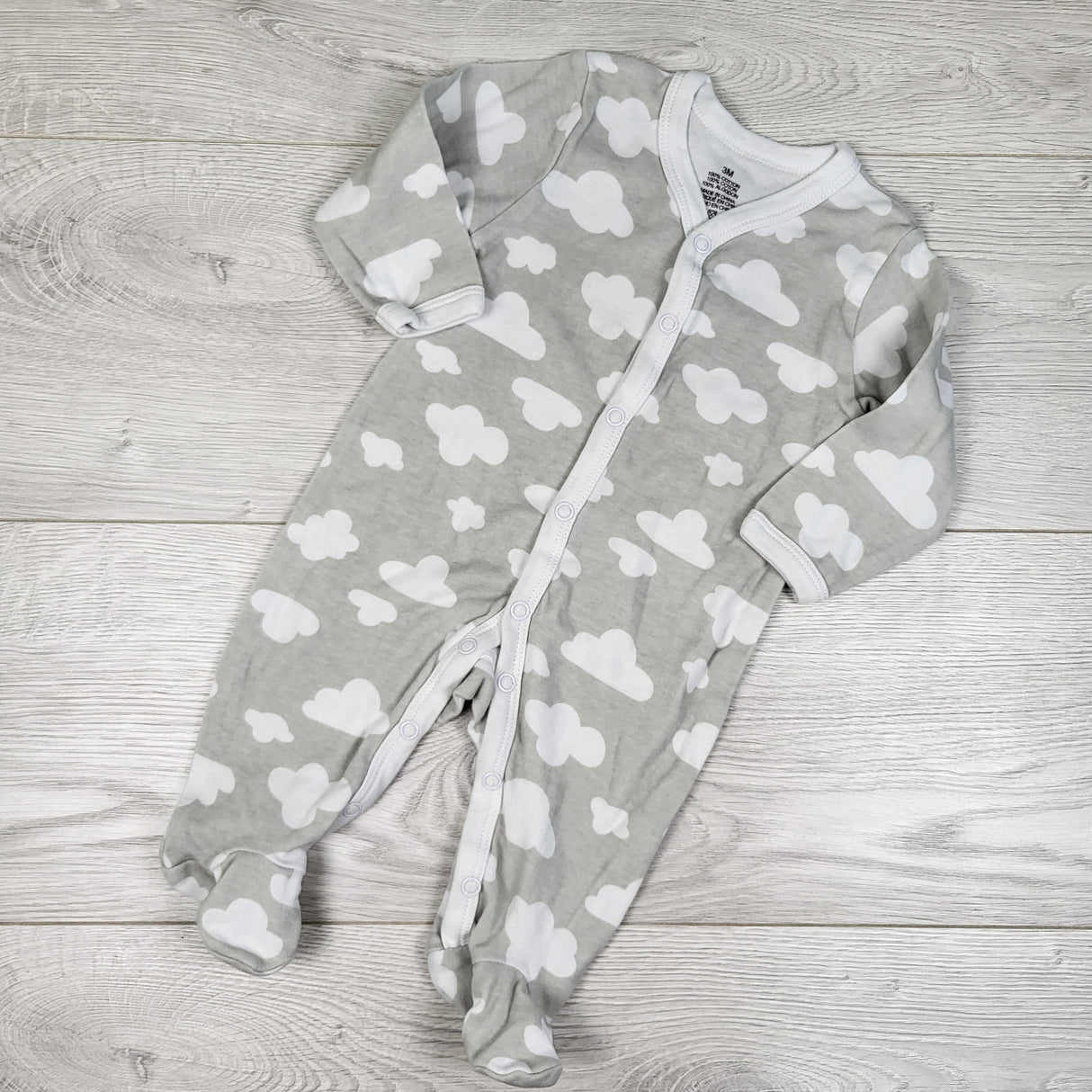 Grey cloud print cotton sleeper. Size 3 months