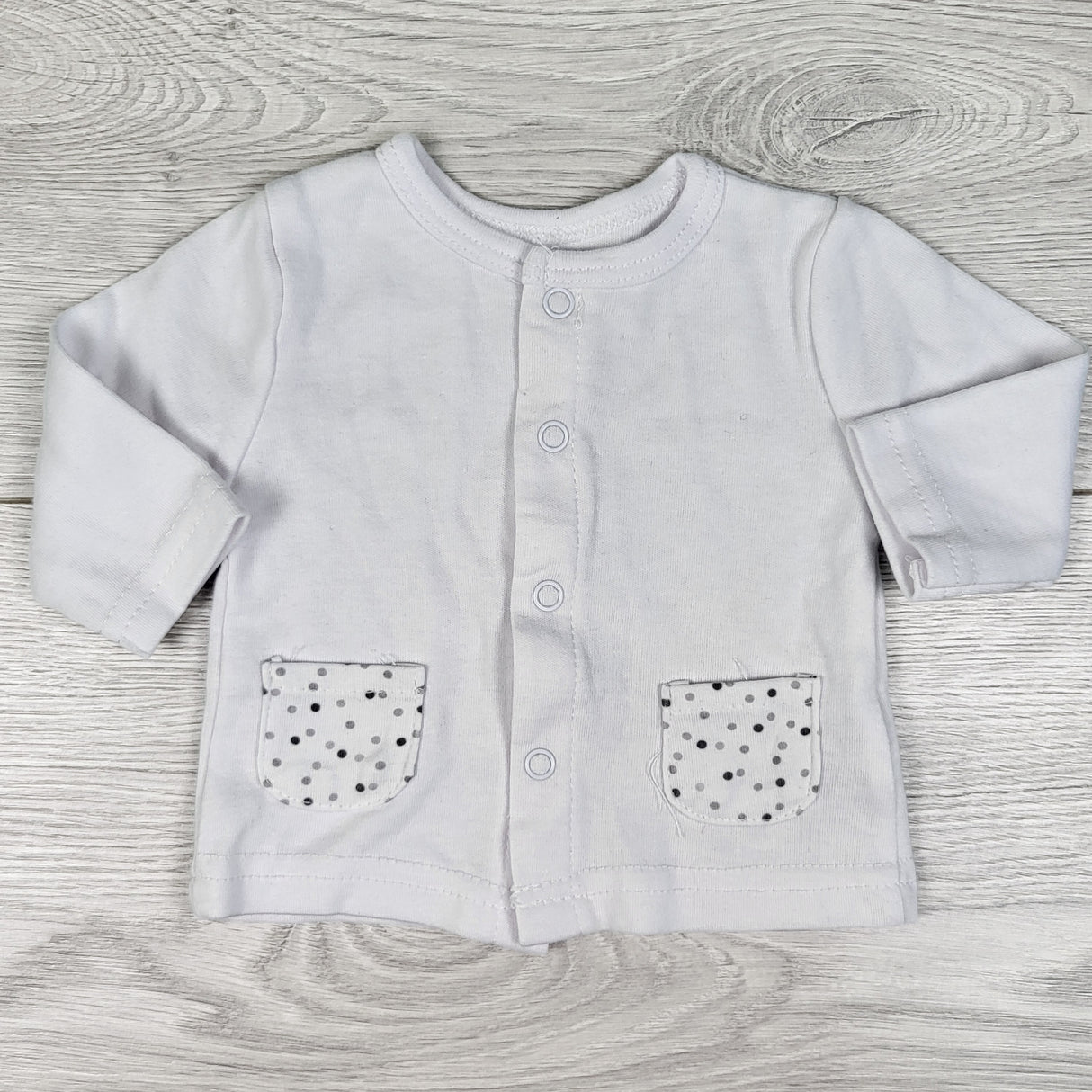 Sterling Baby white snap button top. Size Newborn