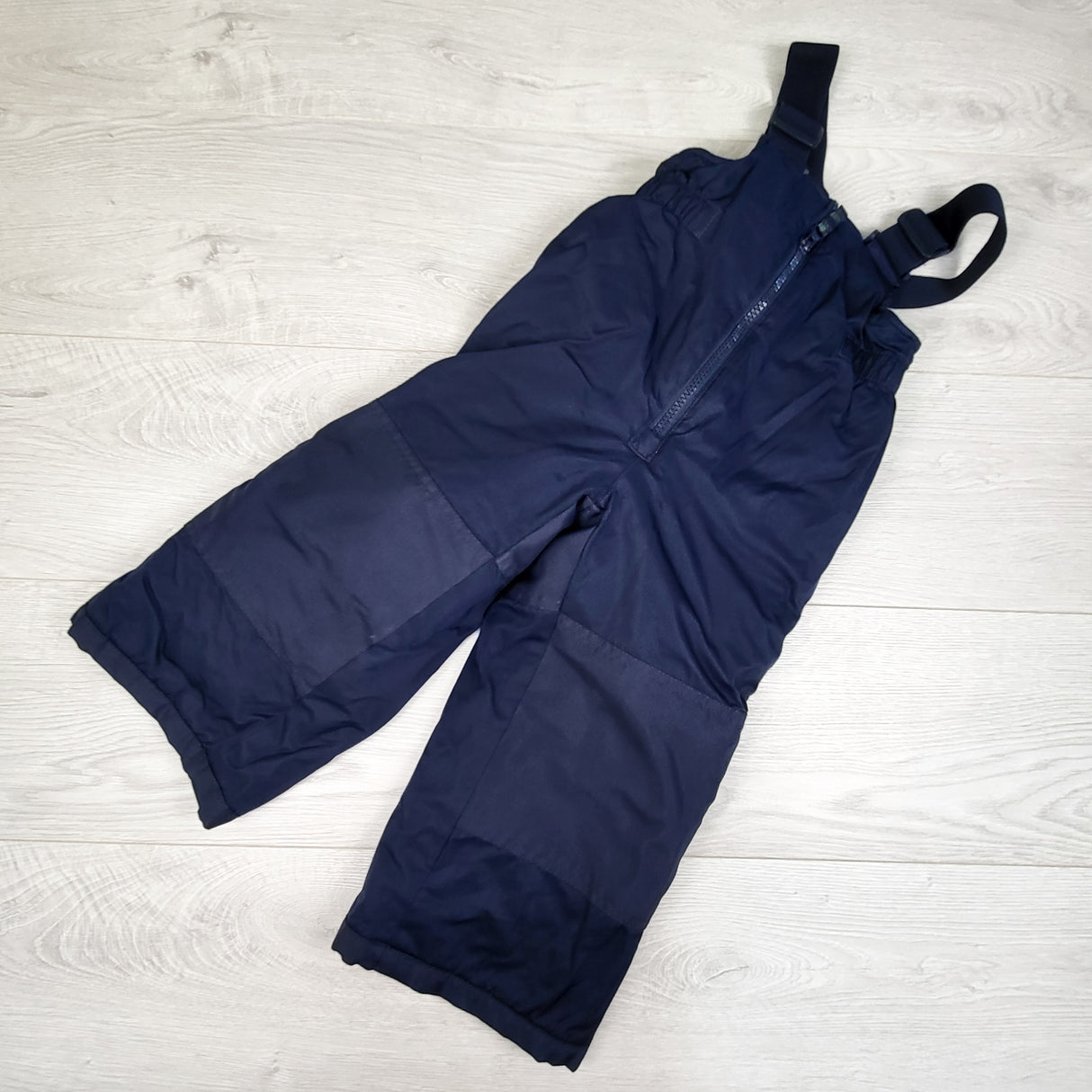 George navy fleece lined snow pants. Size 3T