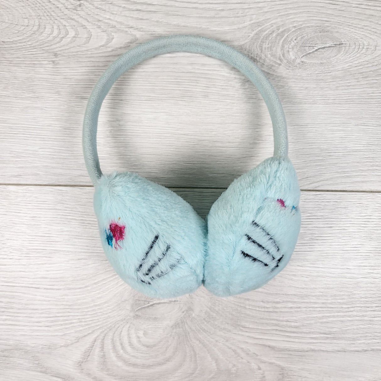 Plush cat earmuffs