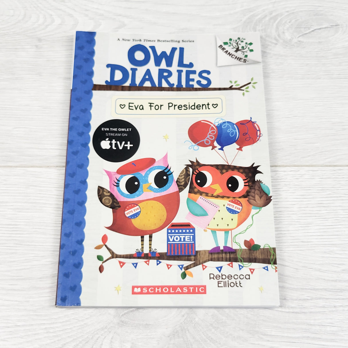 Owl Diaries: Eva For President. Soft cover beginner chapter book