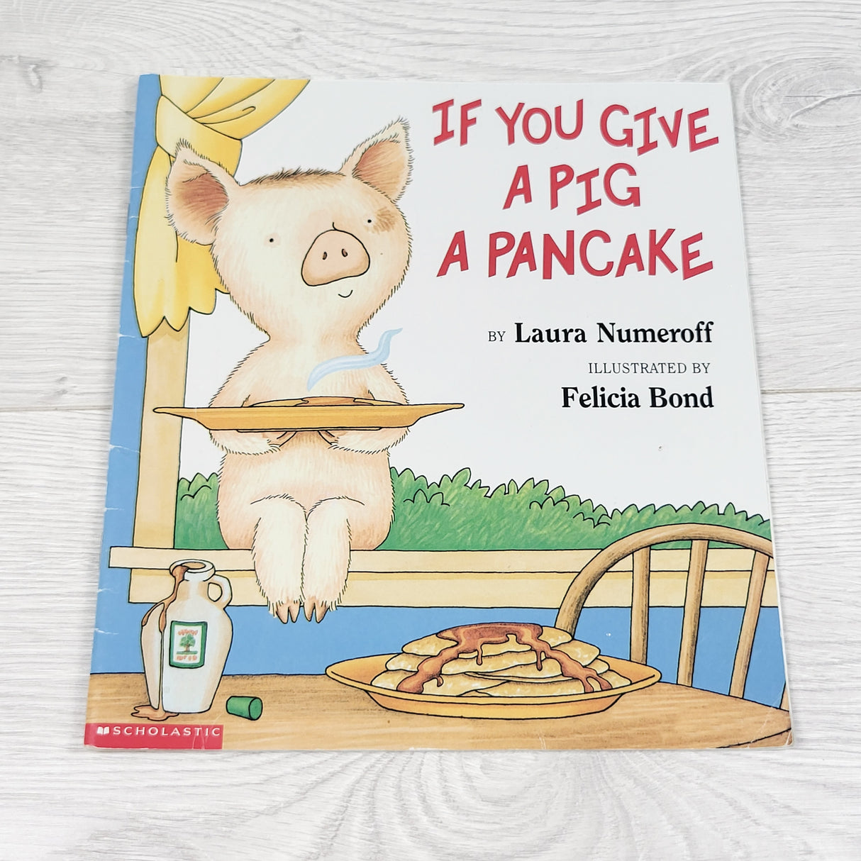 If You Give a Pig a Pancake. Soft cover book
