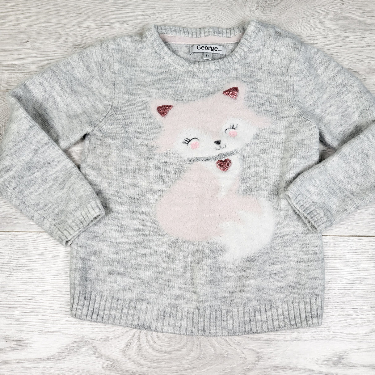 George grey sweater with fox. Size 5T