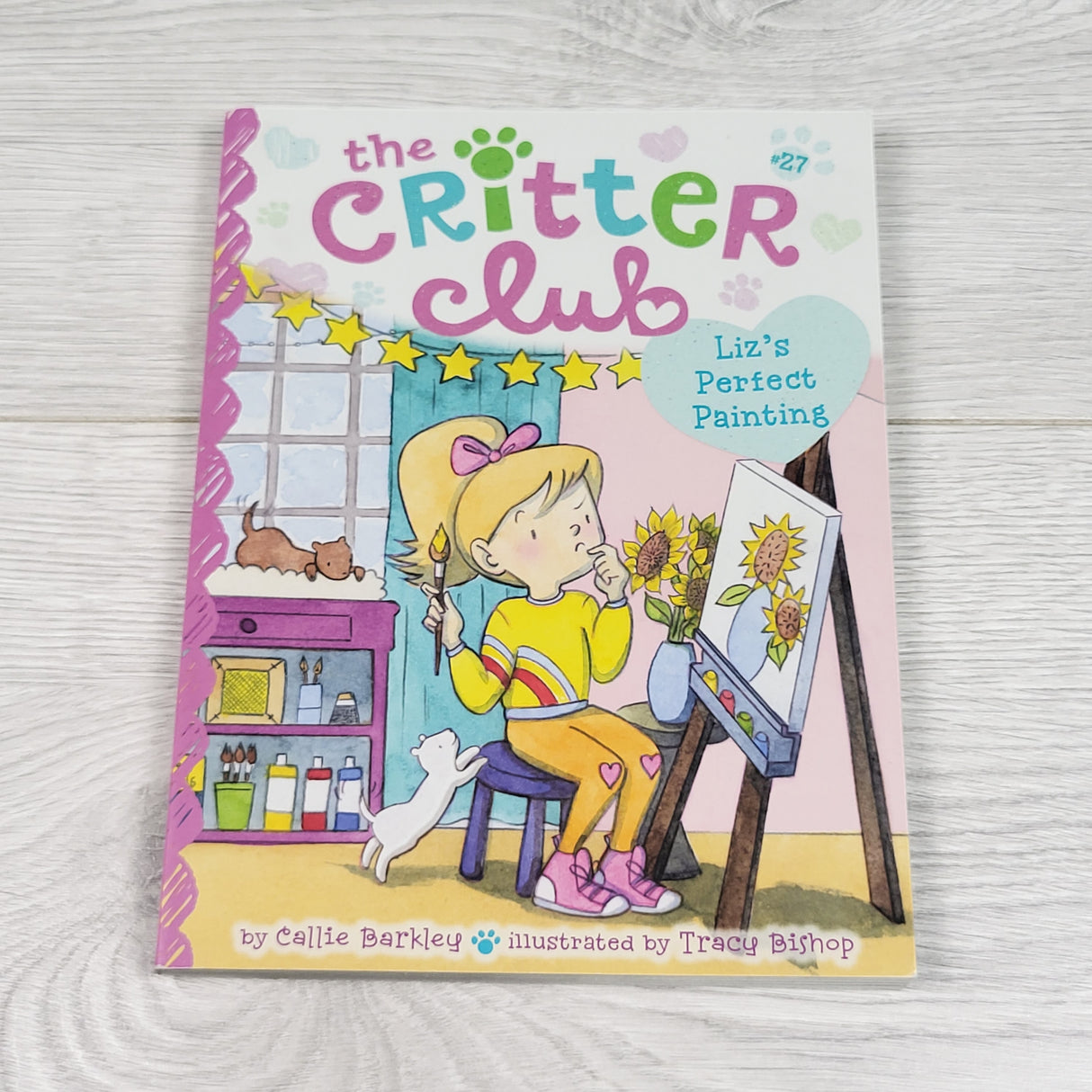 The Critter Club: Liz's Perfect Painting. Soft cover chapter book
