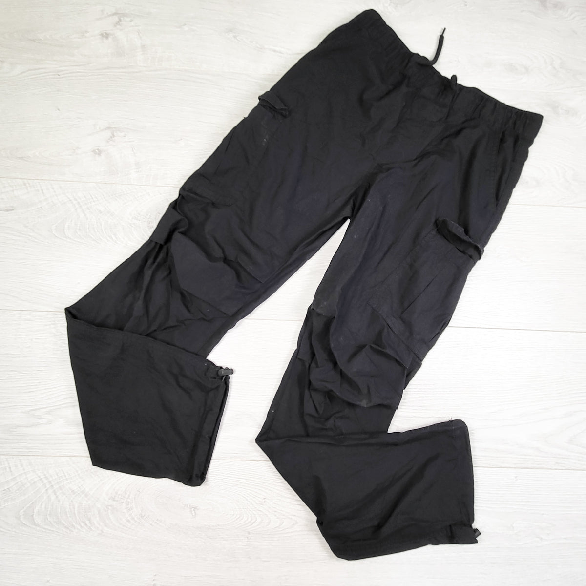 West 49 black cargo pants. Size 13/14