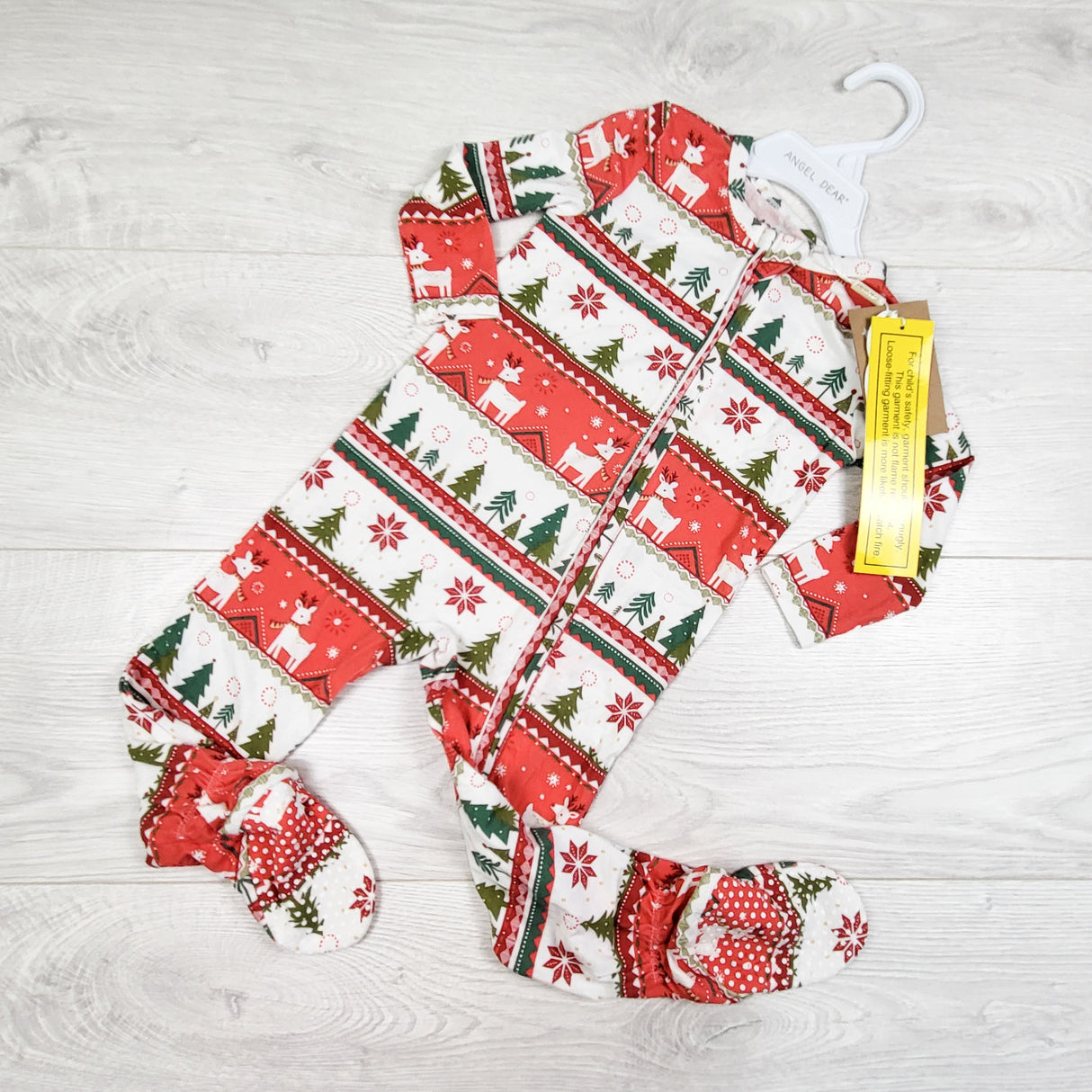 NEW - Angel Dear zippered bamboo "Fair Isle Reindeer" sleeper. Size 9-12 months