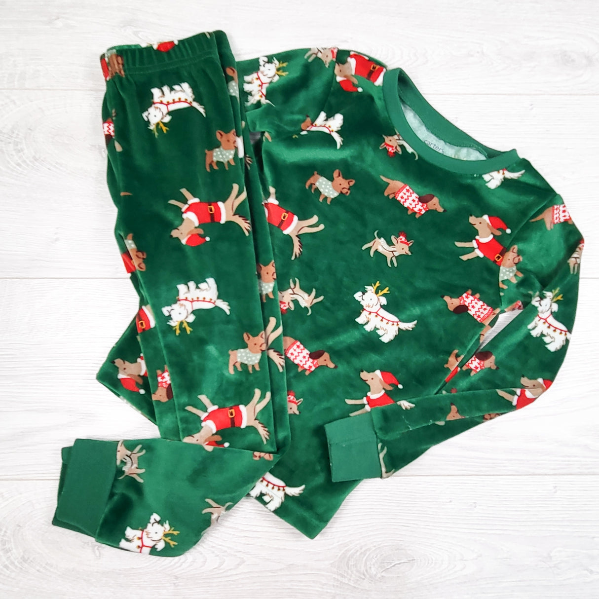 Carters green super soft micro plush 2pc "holiday dogs" PJs. Size 5T