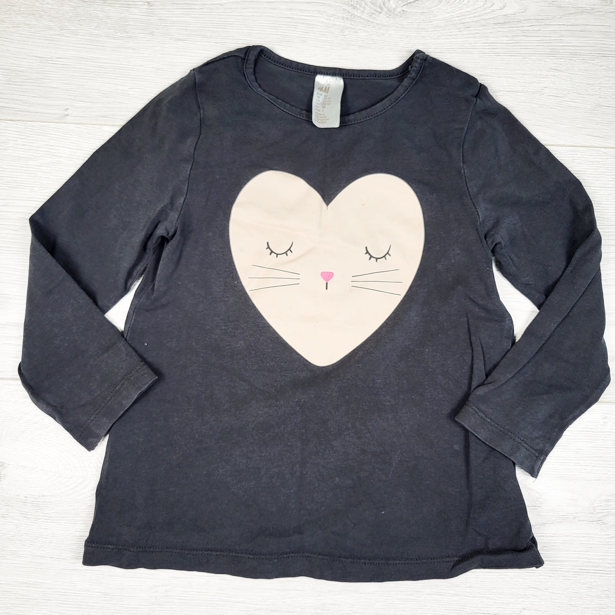 H and M grey long sleeve shirt dress with heart. Size 18-24 months