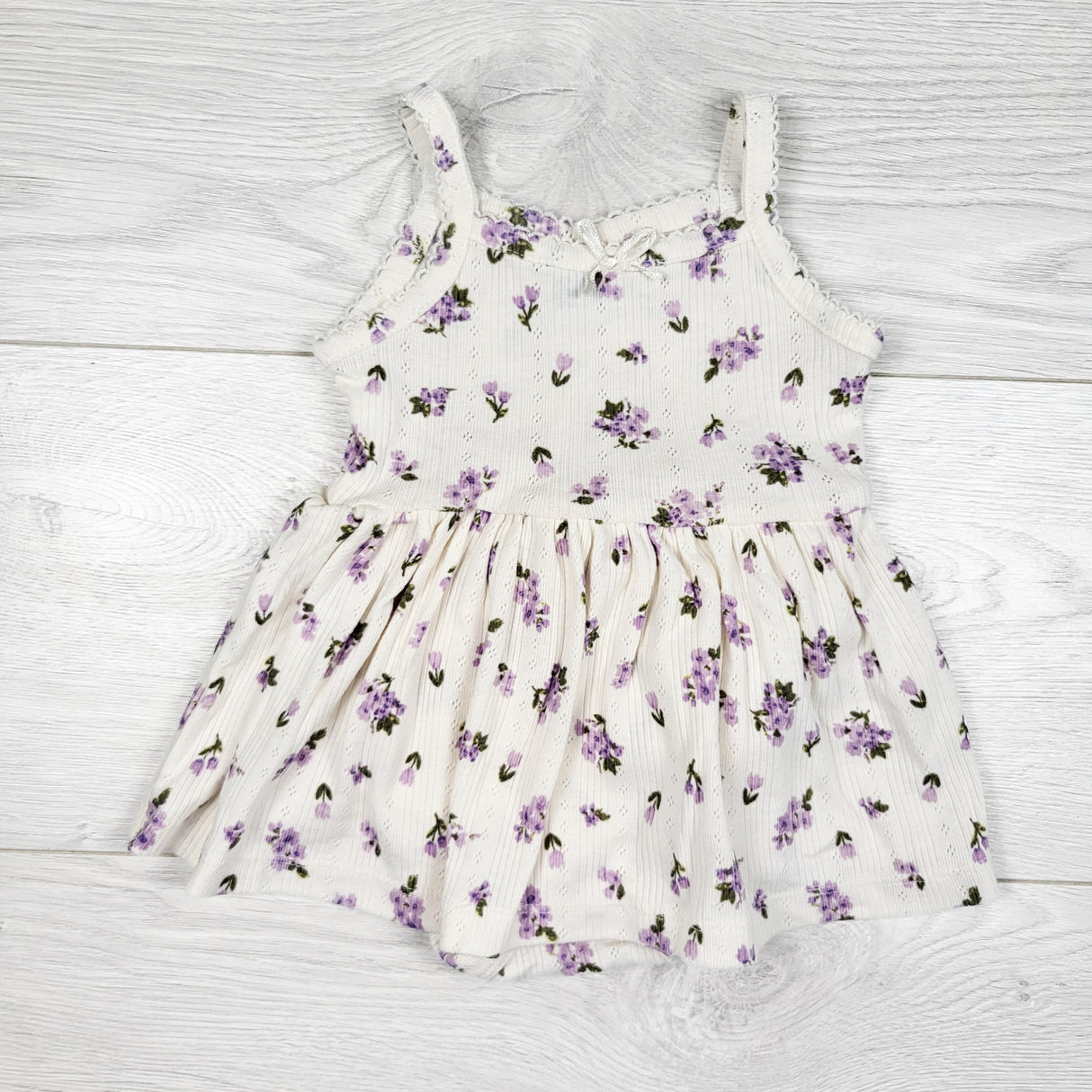 Old Navy white floral print bodysuit dress. Size 3-6 months