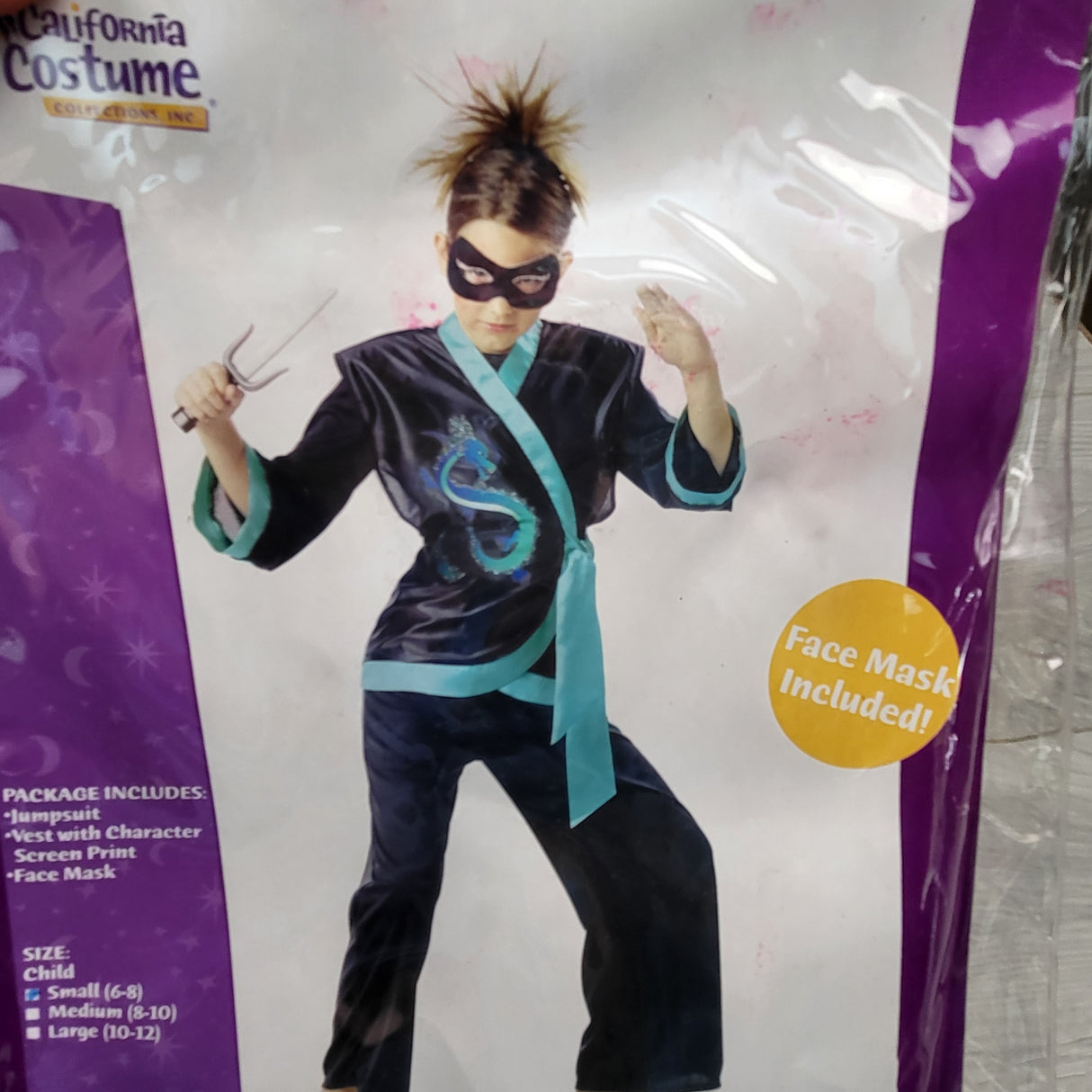 Dragon Ninja costume. Size 6-8 Years