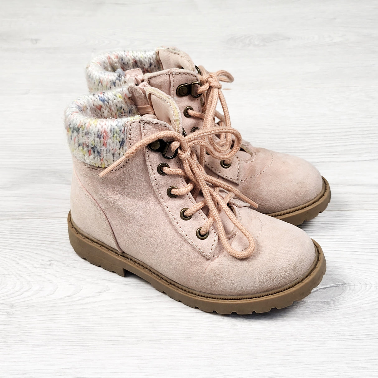 Old Navy pink boots. Size 9