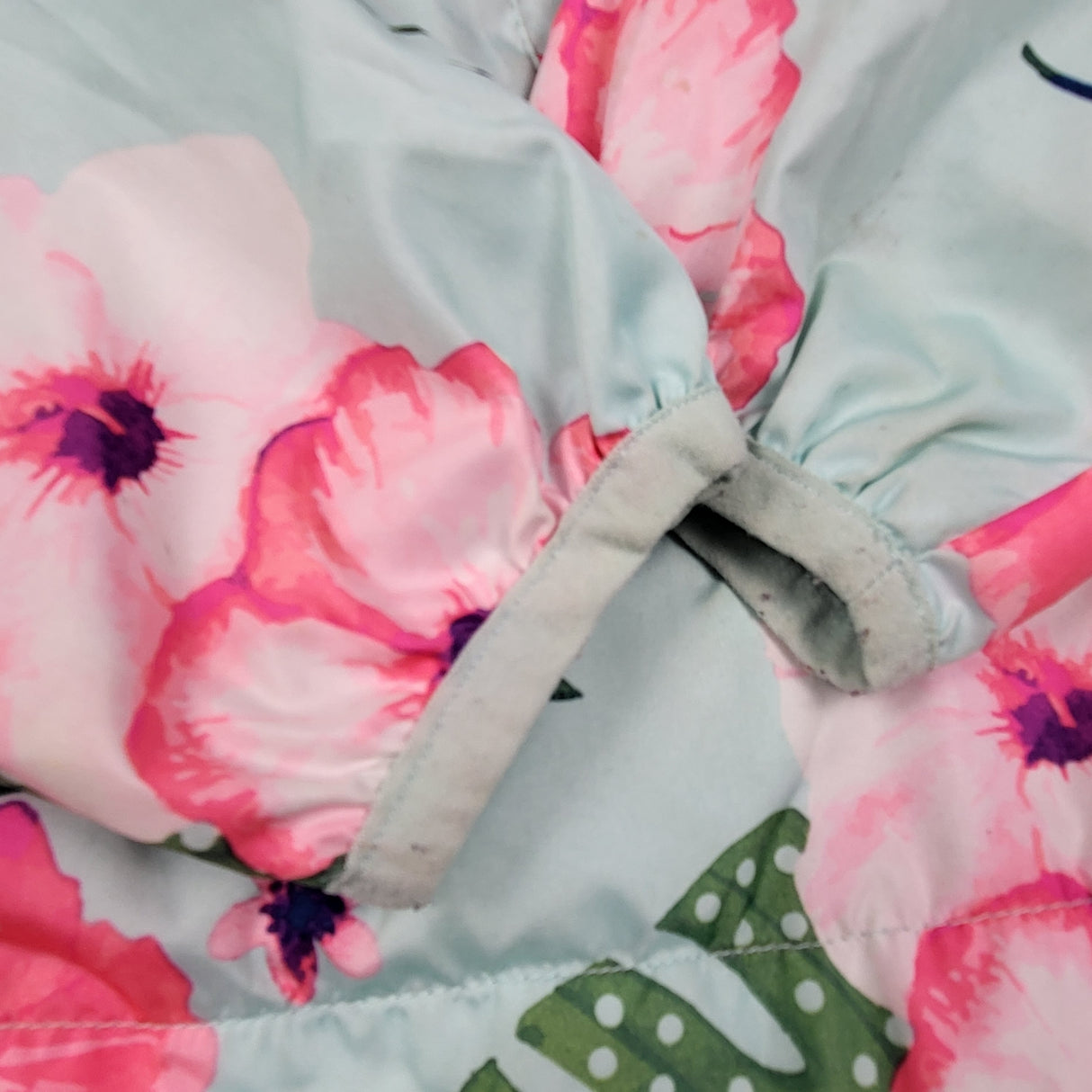 George mint floral pront water resistant windbreaker jacket. Size 6 - AS IS