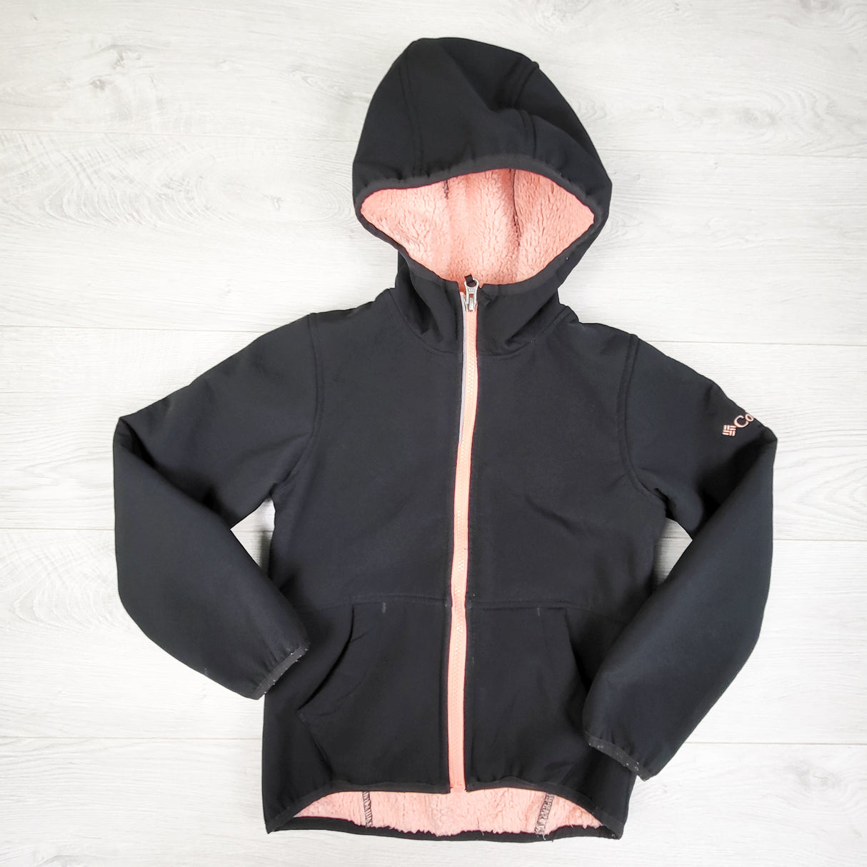 Columbia Kruser Ridge Plush-Lined Softshell Rain Jacket. Size 6/6X