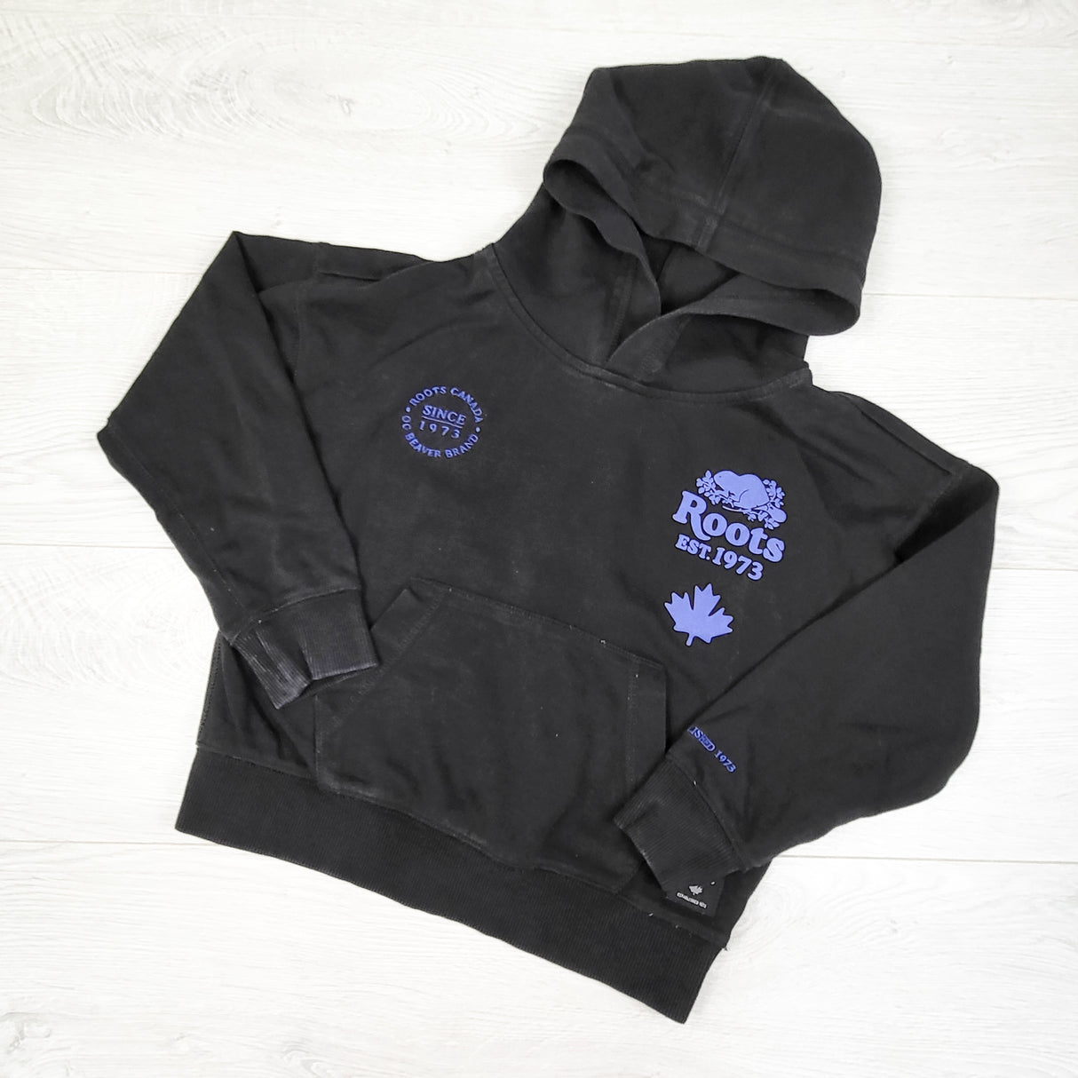 Roots black pullover hoodie. Size 5/6