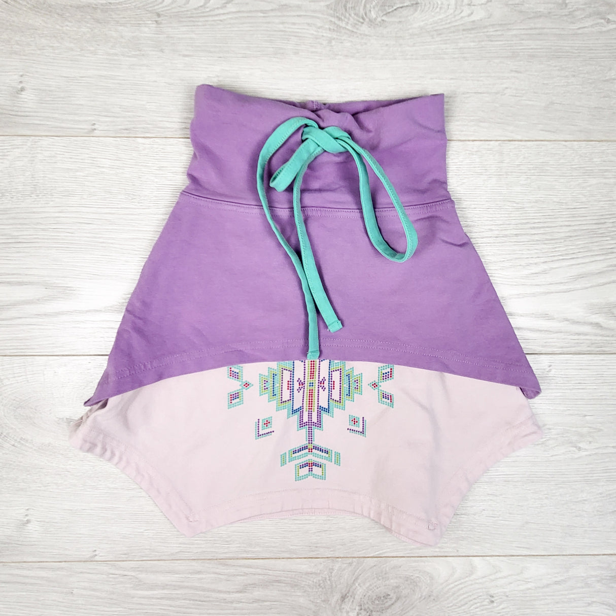 Peekaboo Beans purple skirt. Size 2T