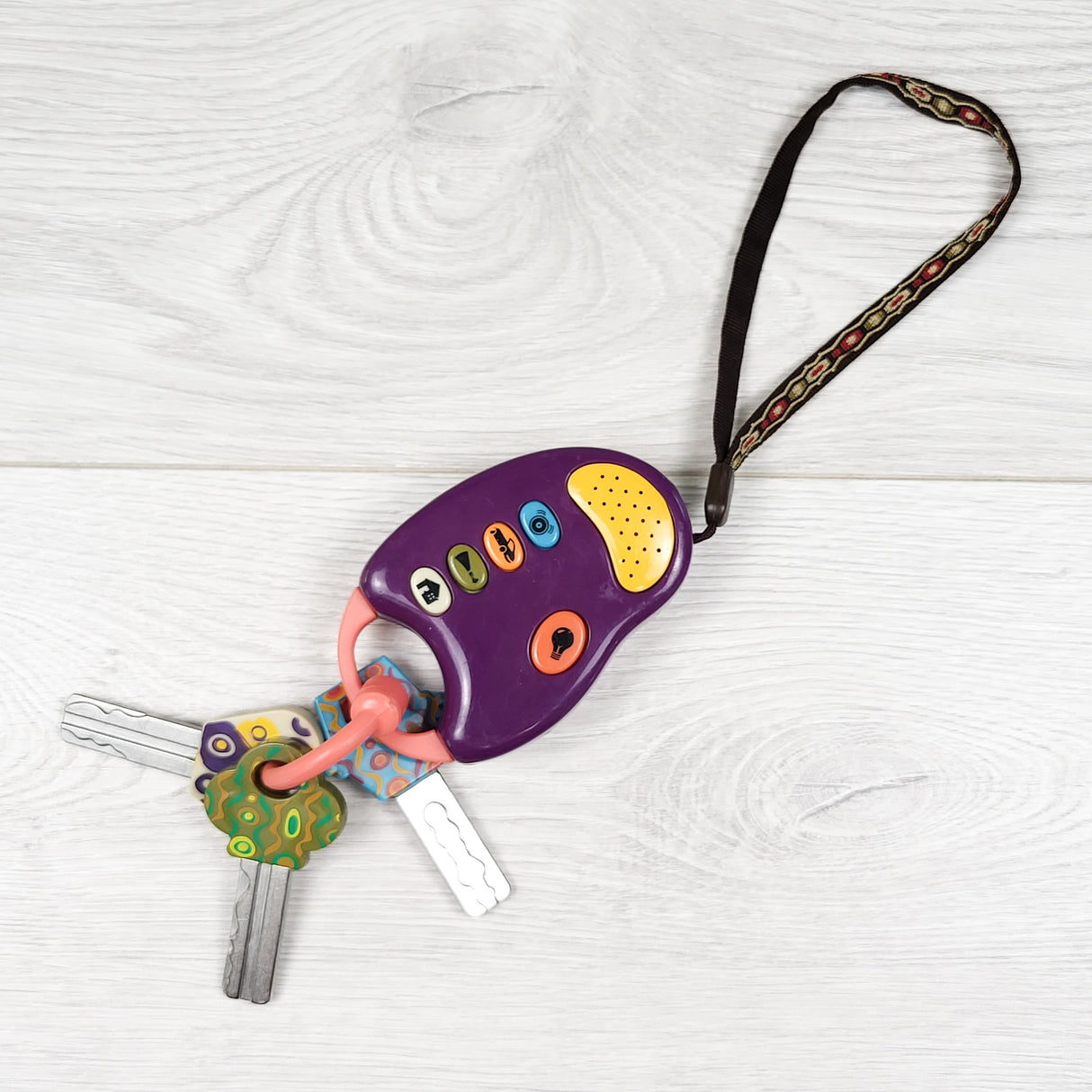 B. toys FunKeys Toy Car Keys