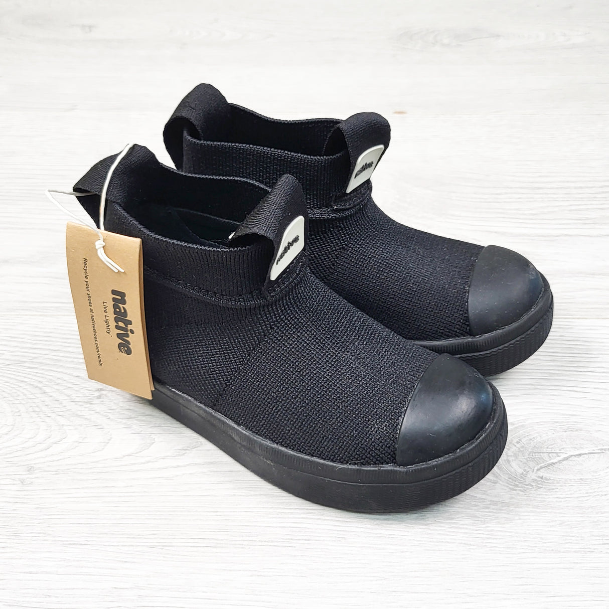 NEW - Native Shoes Jefferson Hydroknit Water Resistant Boots.  Size 8