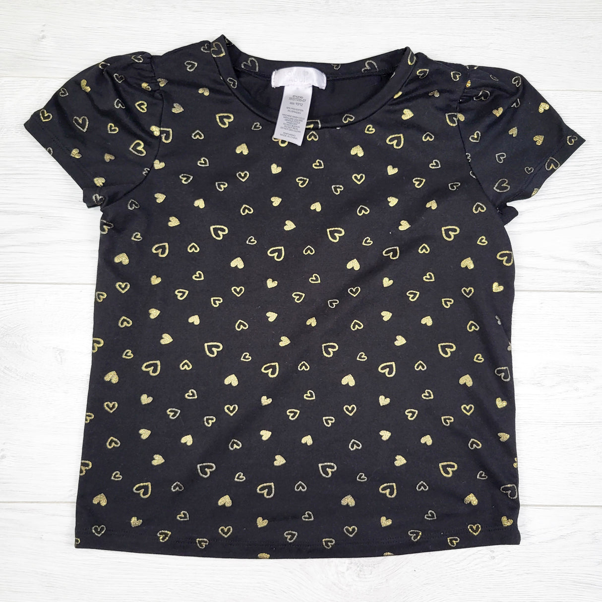 Love Maddie black t-shirt with hearts. Size 10/12