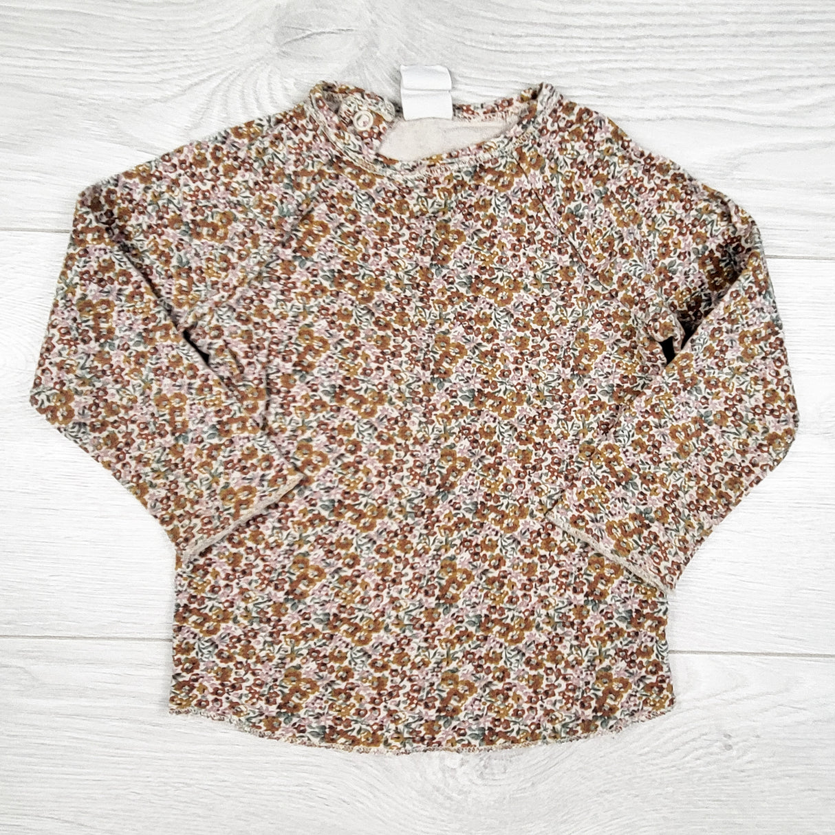 H and M floral print organic cotton long sleeve top. Size 9-12 months