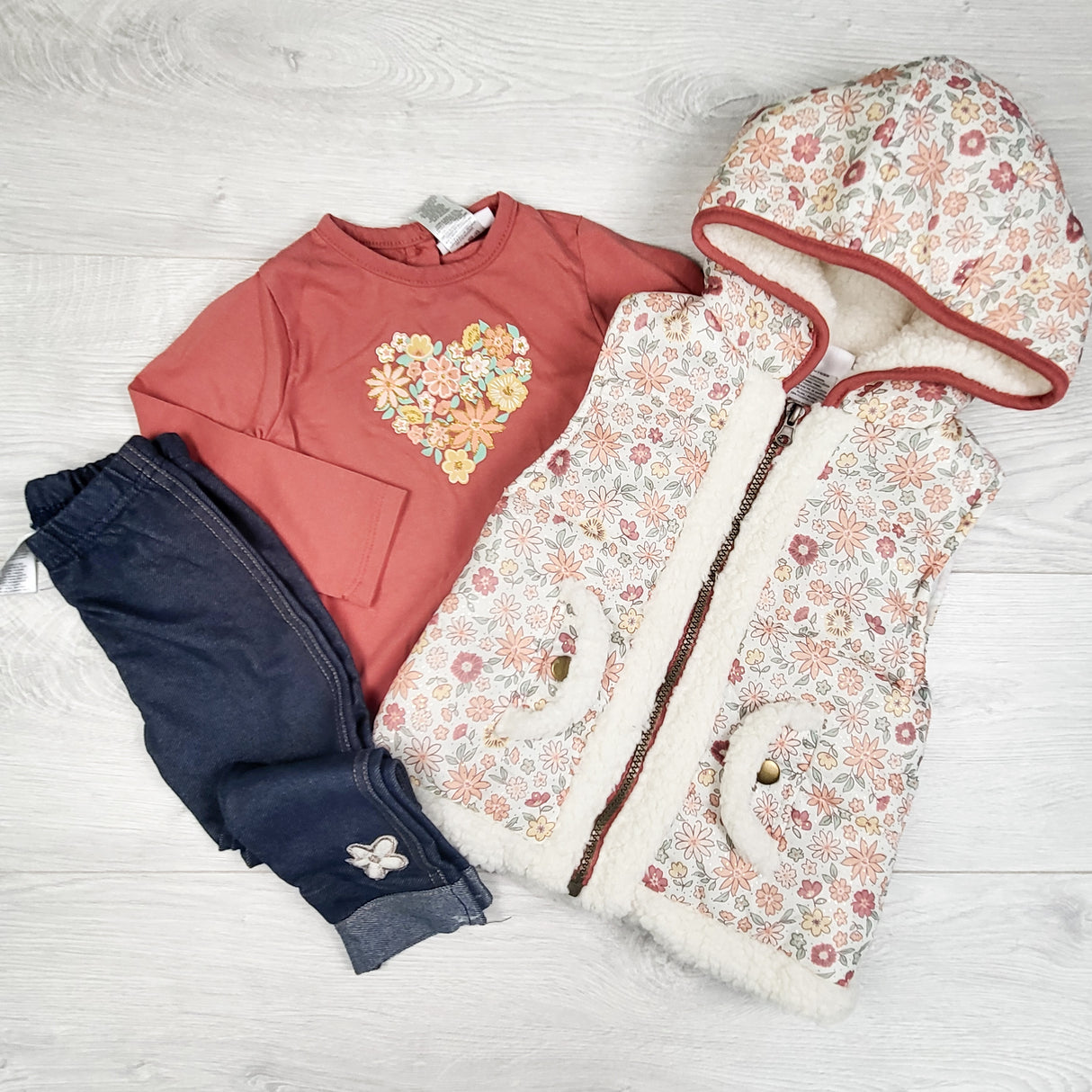 Little Lass 3pc puffer vest set with flower. Size 24 months