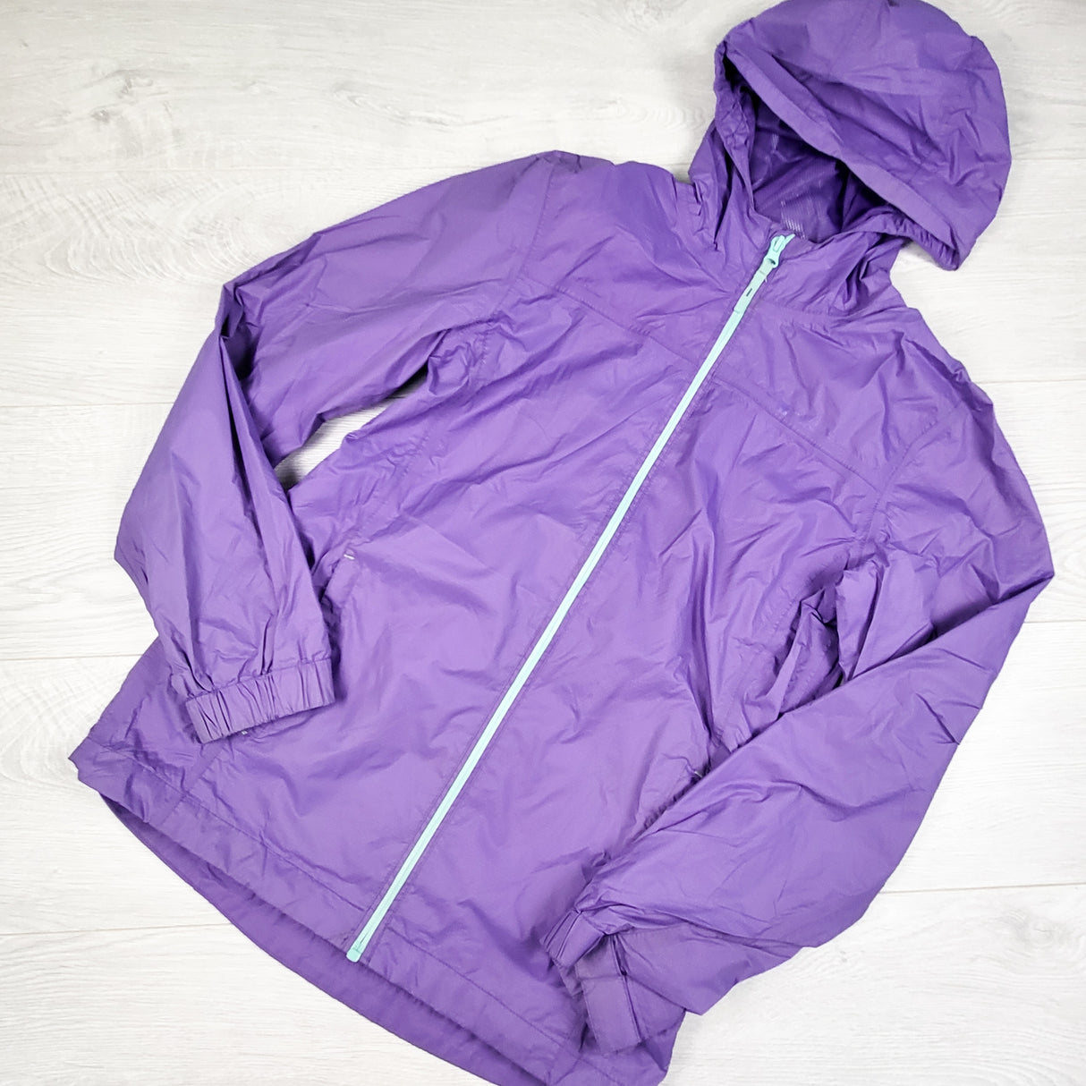 Mountain Warehouse purple hooded windbreaker jacket. Size 13