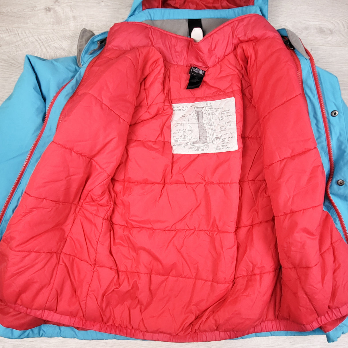 The North FaceMountain View HyVent Triclimate 3-in-1 Jacket. Size 14/16 - AS IS
