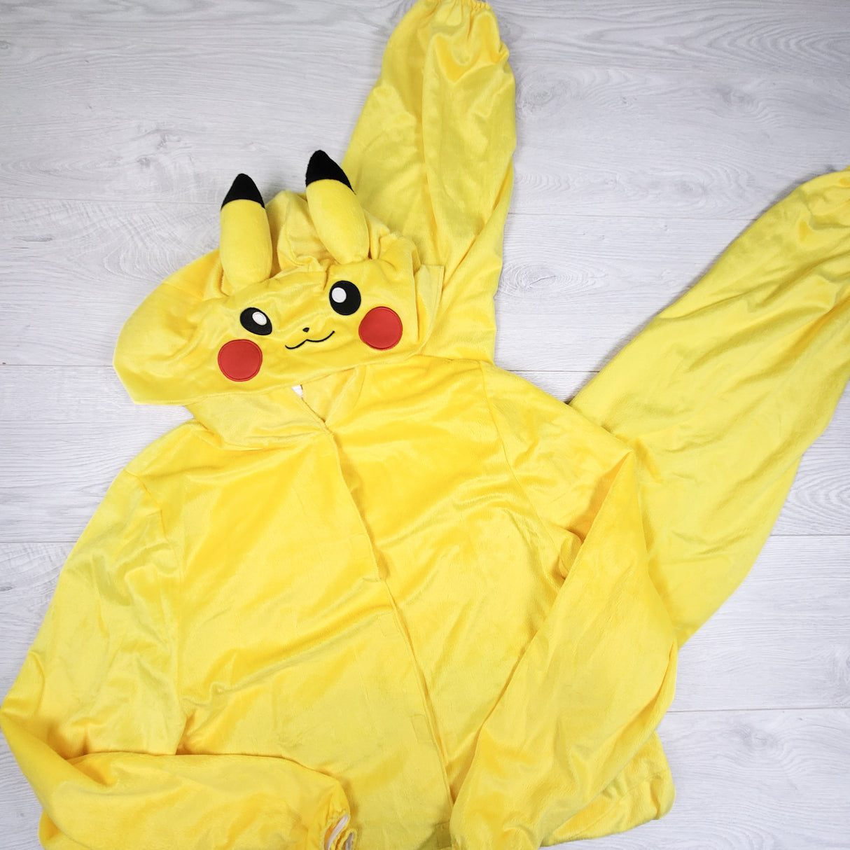 Pokemon Pikachu costume. Sizes lie 12-14 years
