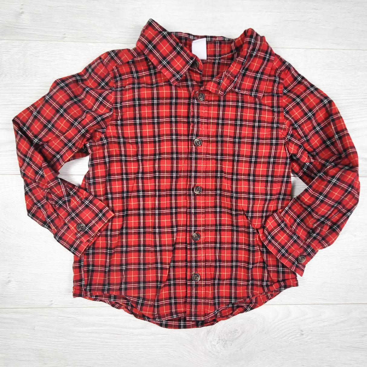 Old Navy red plaid button down shirt. Size 4T