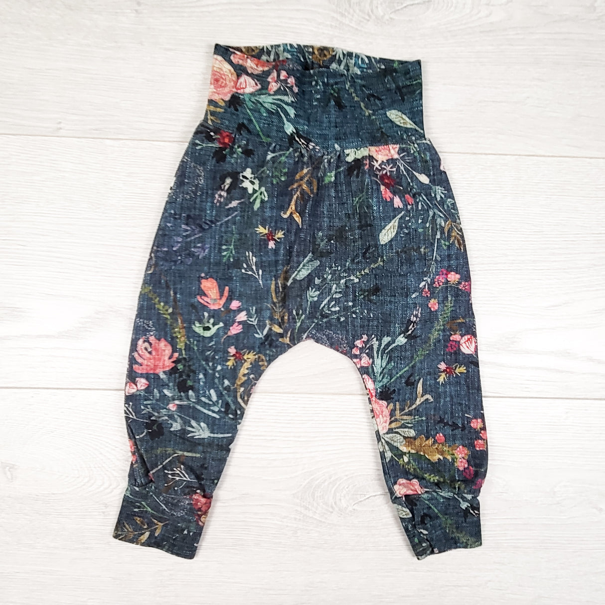 Three of a Kind teal floral print handmade pants. Size 3-6 months