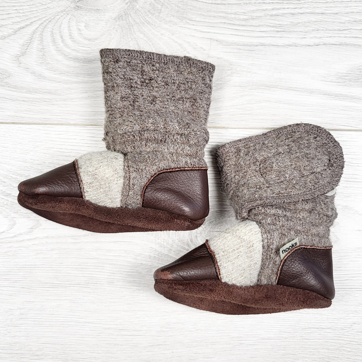Nooks Design "Coco" felted wool booties. Size 4