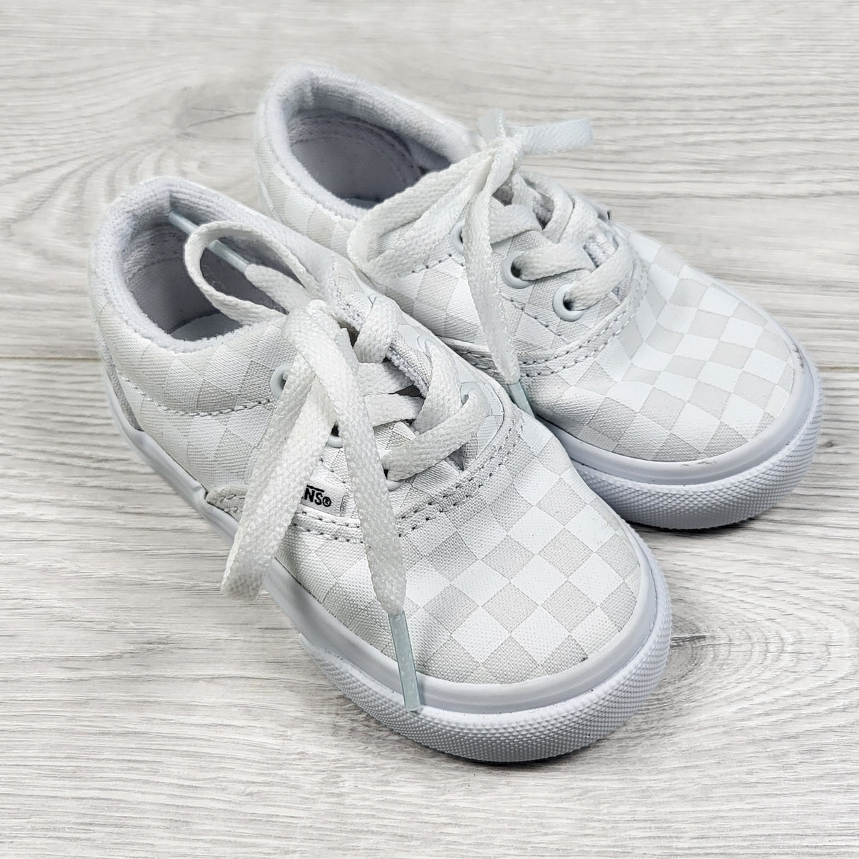 Van grey and white checkerboard lace up shoes. Size 5