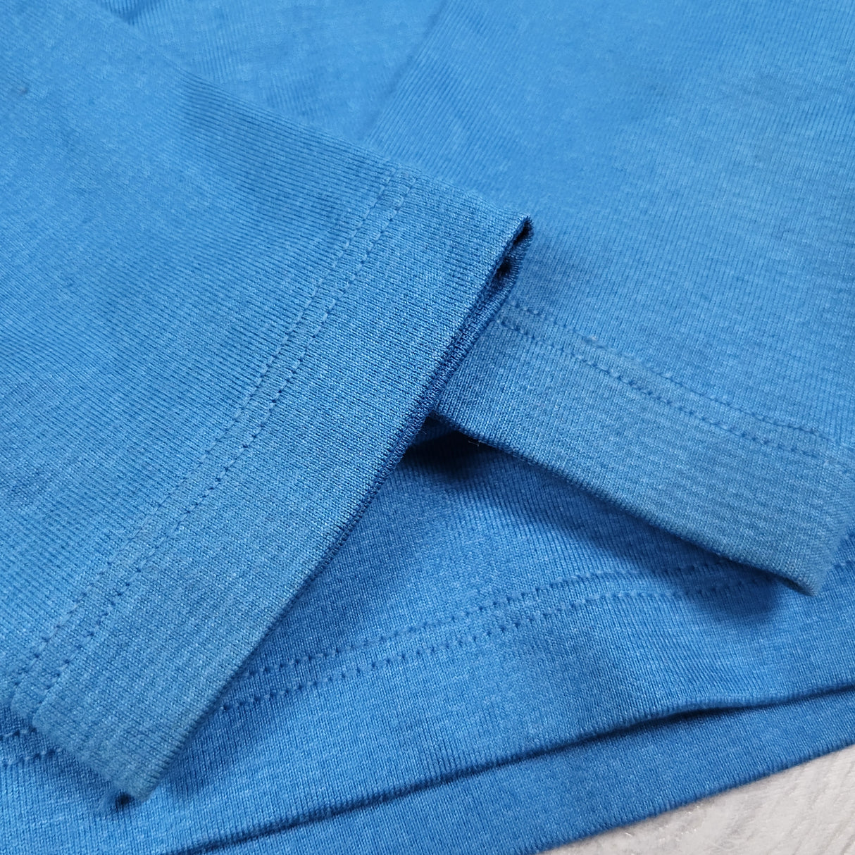REI blue long sleeve midweight base layer shirt. Size 6/7 - AS IS