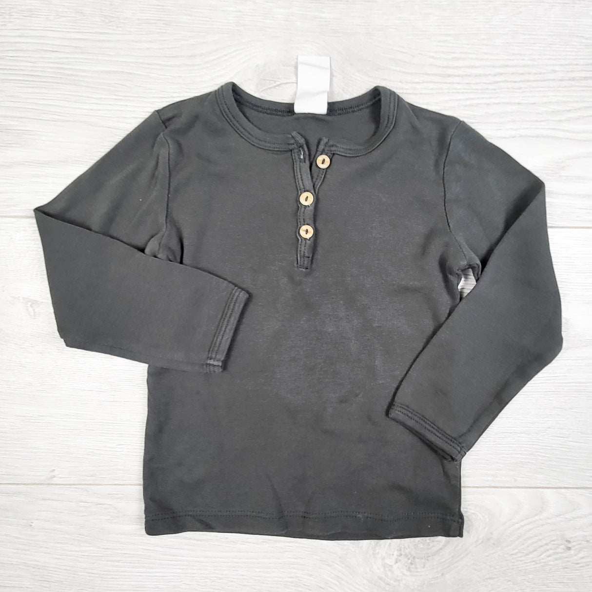 H and M grey top with buttons. Size 9-12 months