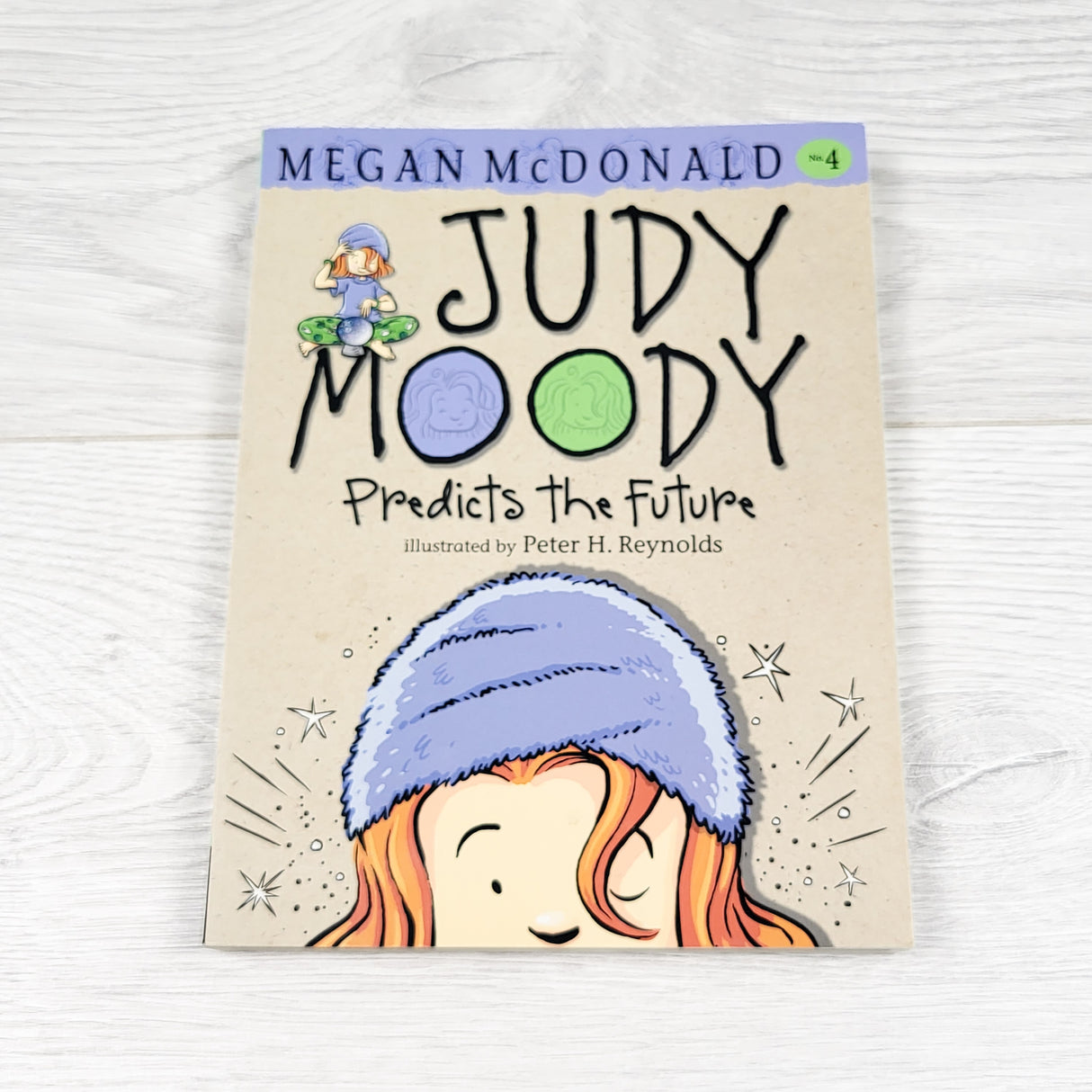 Judy Moody Predicts the Future. Soft cover chapter book