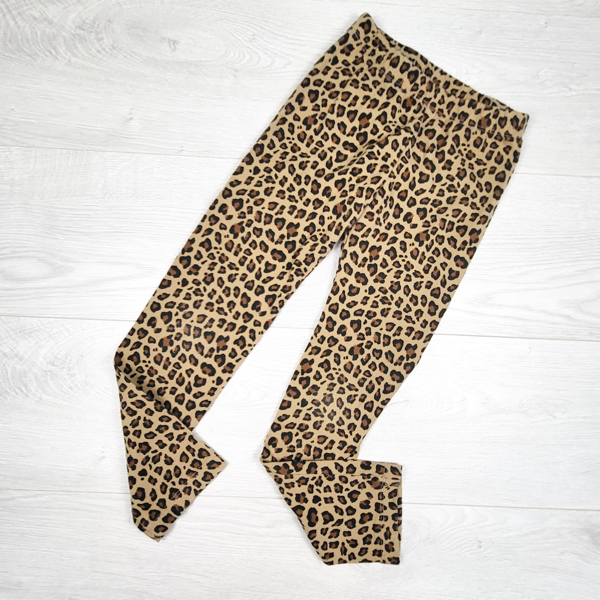 Gap leopard print leggings. Size 6