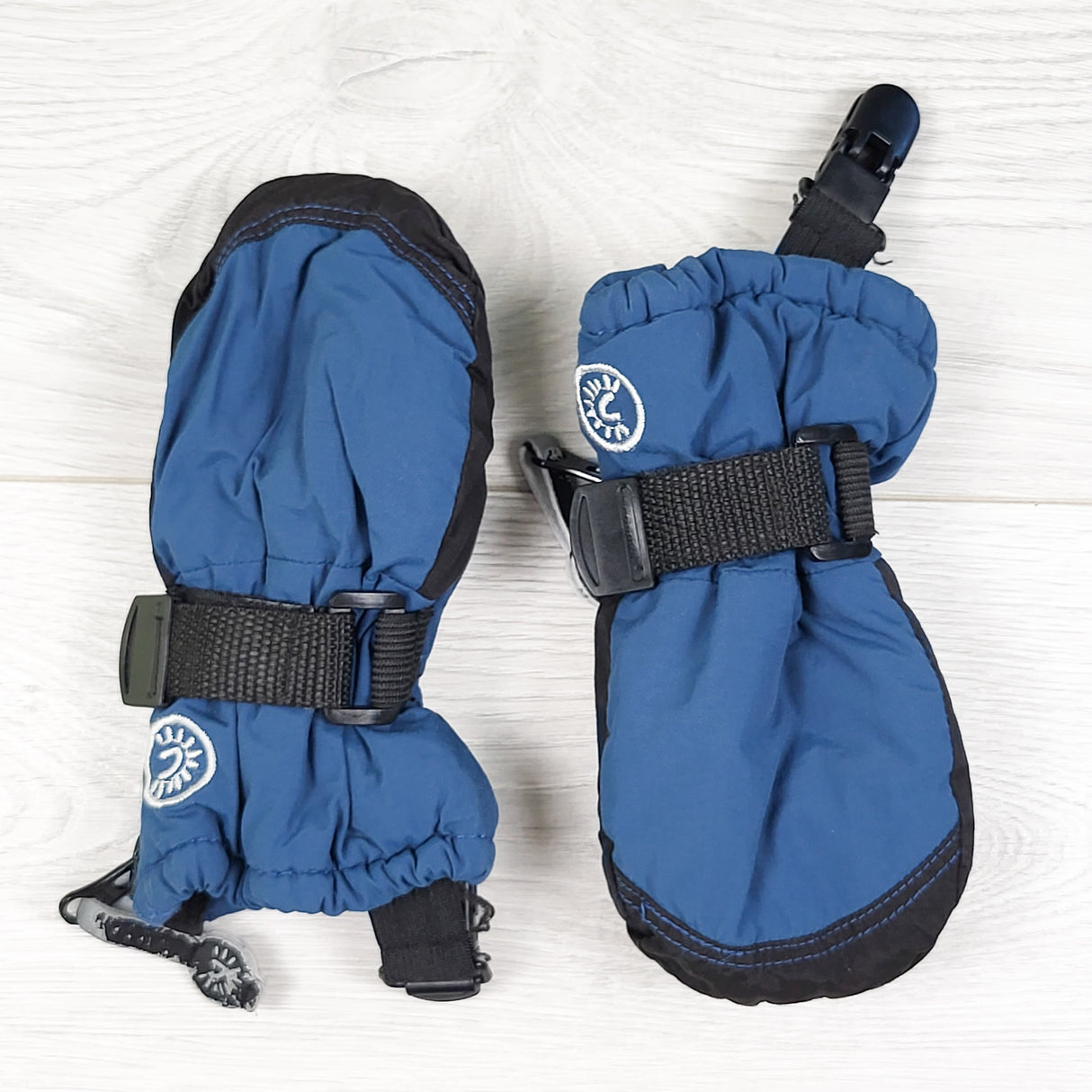 Cali Kids blue waterproof mittens with cuff clips. Size 12-24 months
