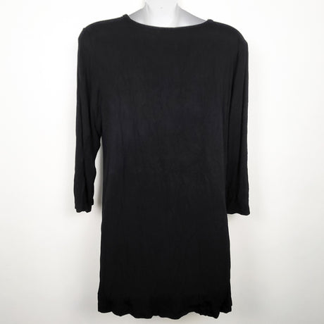 Hazel and Jools black 3/4 sleeve bamboo blend swing top. Size XL