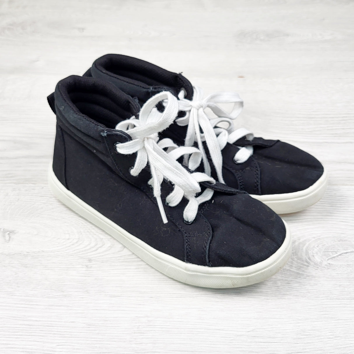 Gap black high top shoes. Youth size 2