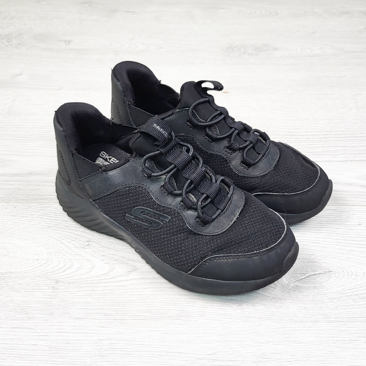 Skechers black "Slip-ins" shoes. Youth size 1