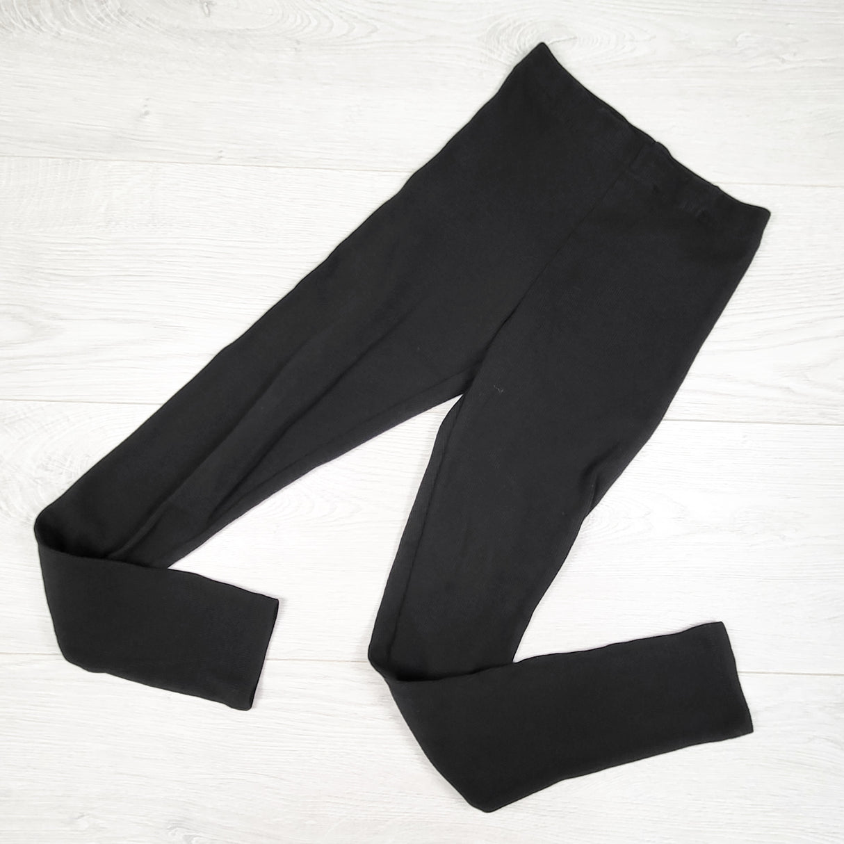 H and M black ribbed leggings. Size 8/9