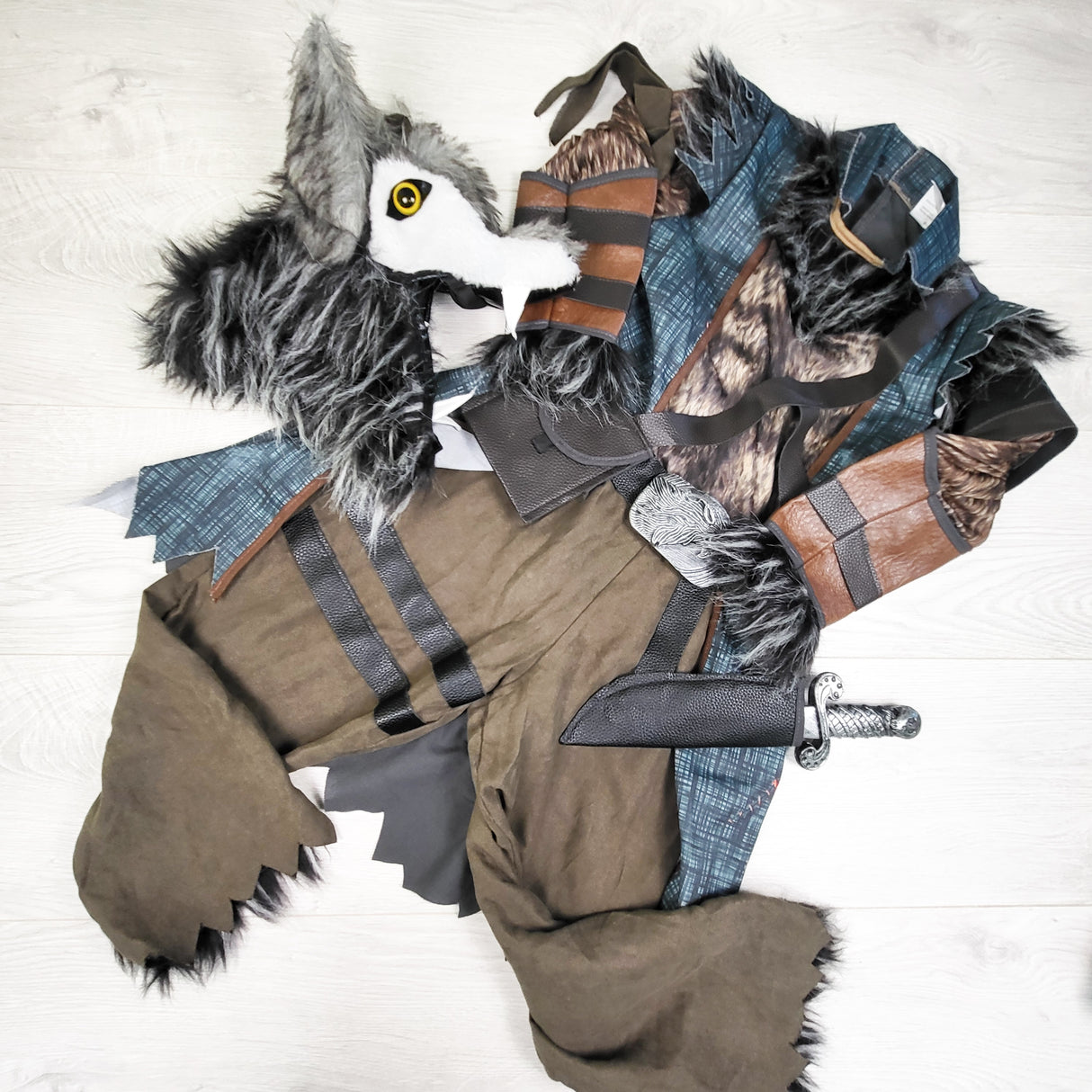 Werewolf Warrior costume. Size 5/6