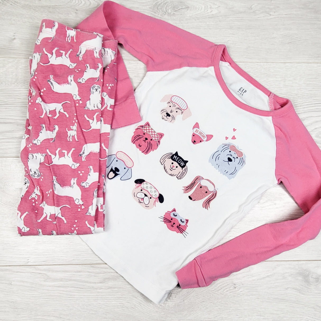 Gap pink and white 2pc PJs with dogs. Size 8 - AS IS