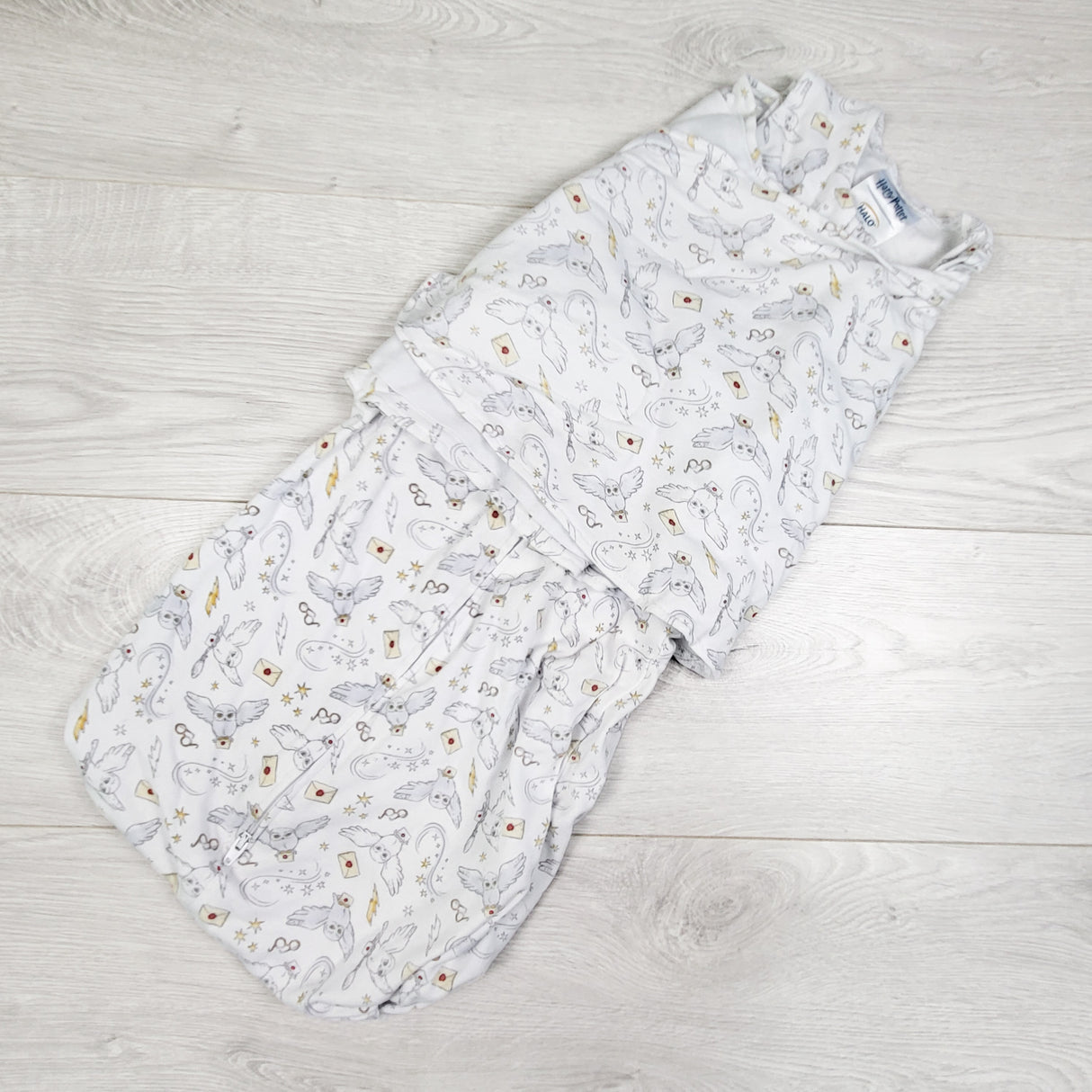 Halo white Harry Potter swaddle sleep sack. Size 3-6 months