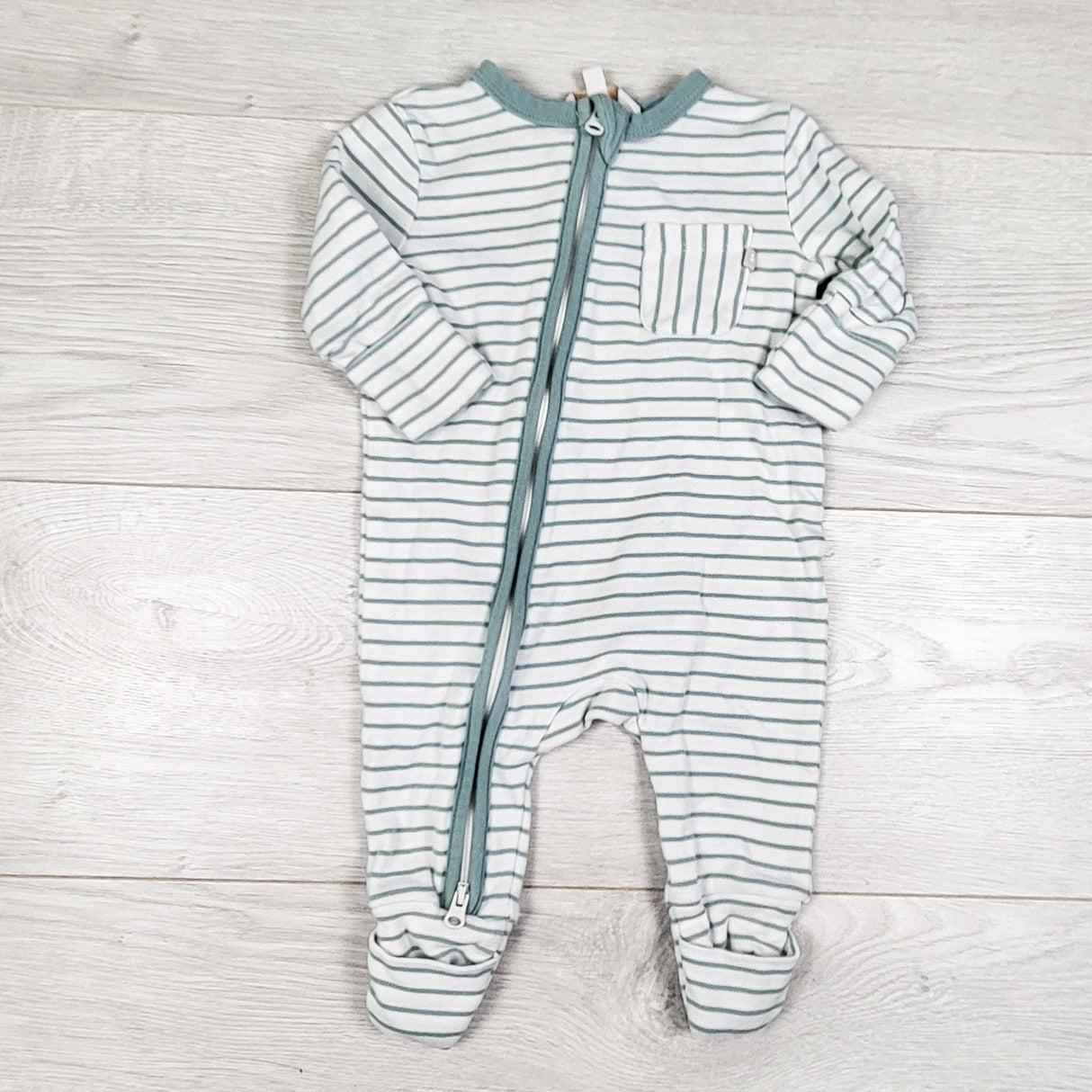 Sportscraft teal and white zippered cotton sleeper. Size 00 (3-6 months)