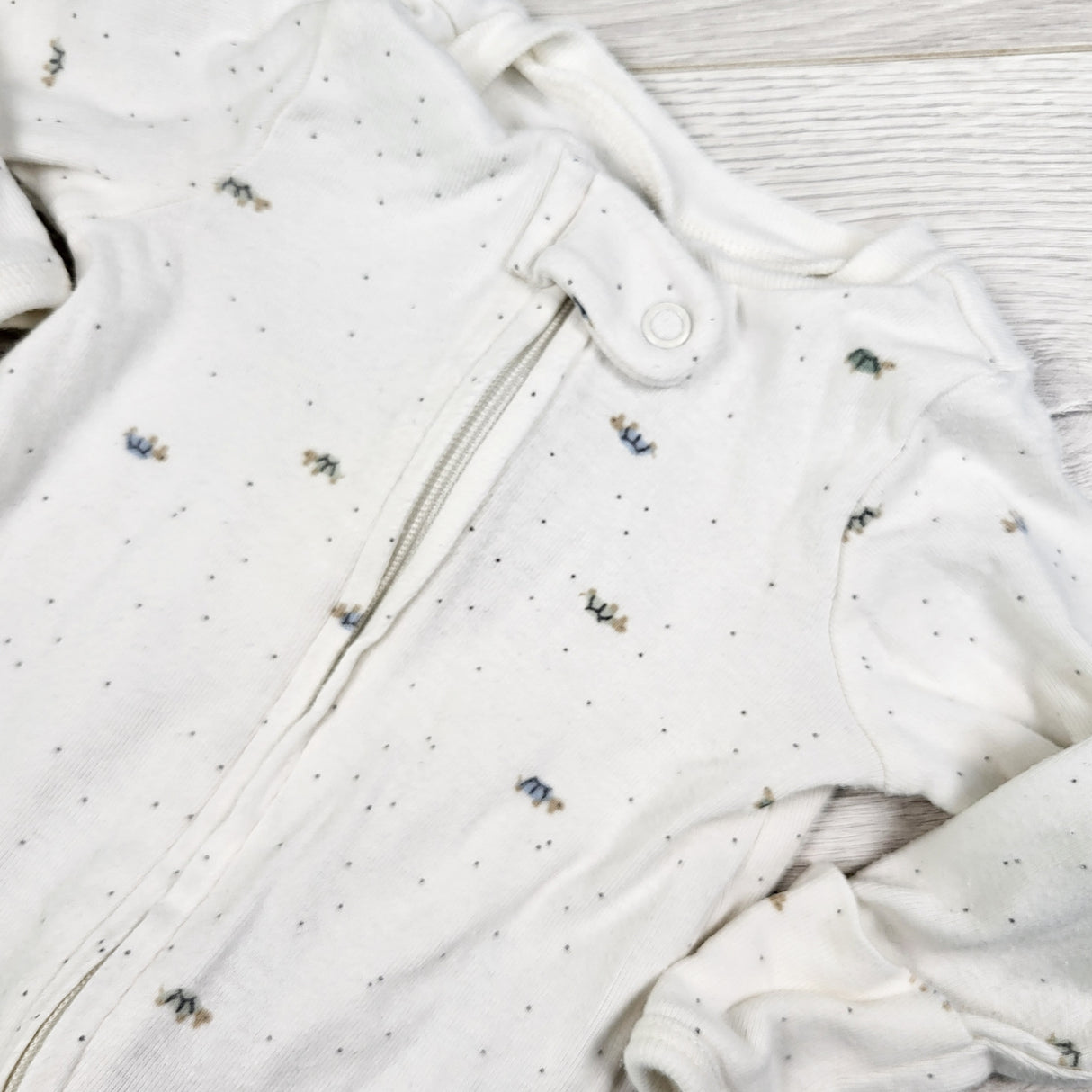 Carters white zippered cotton sleeper with turtles. Newborn size